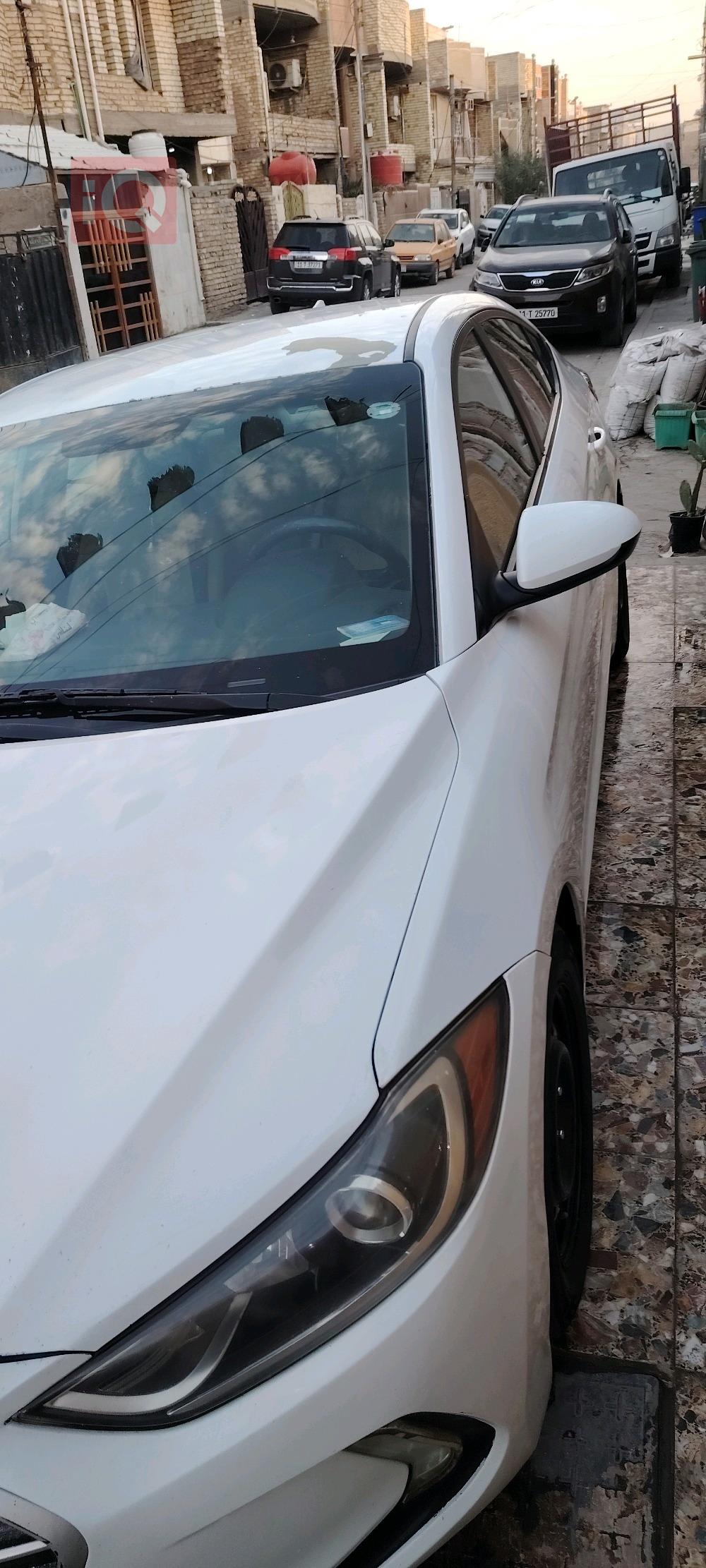 هيونداي النترا